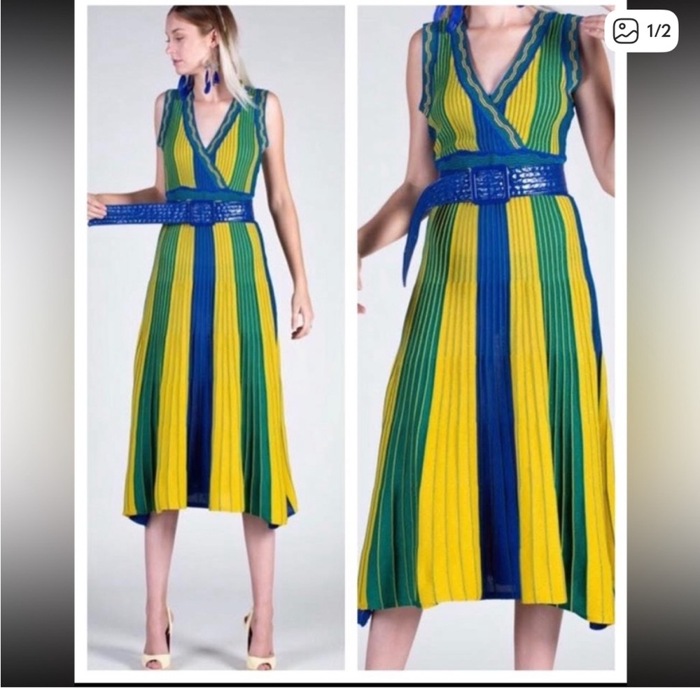 BEULAH Sleeveless Shimmer Dress in Blue/green/yellow